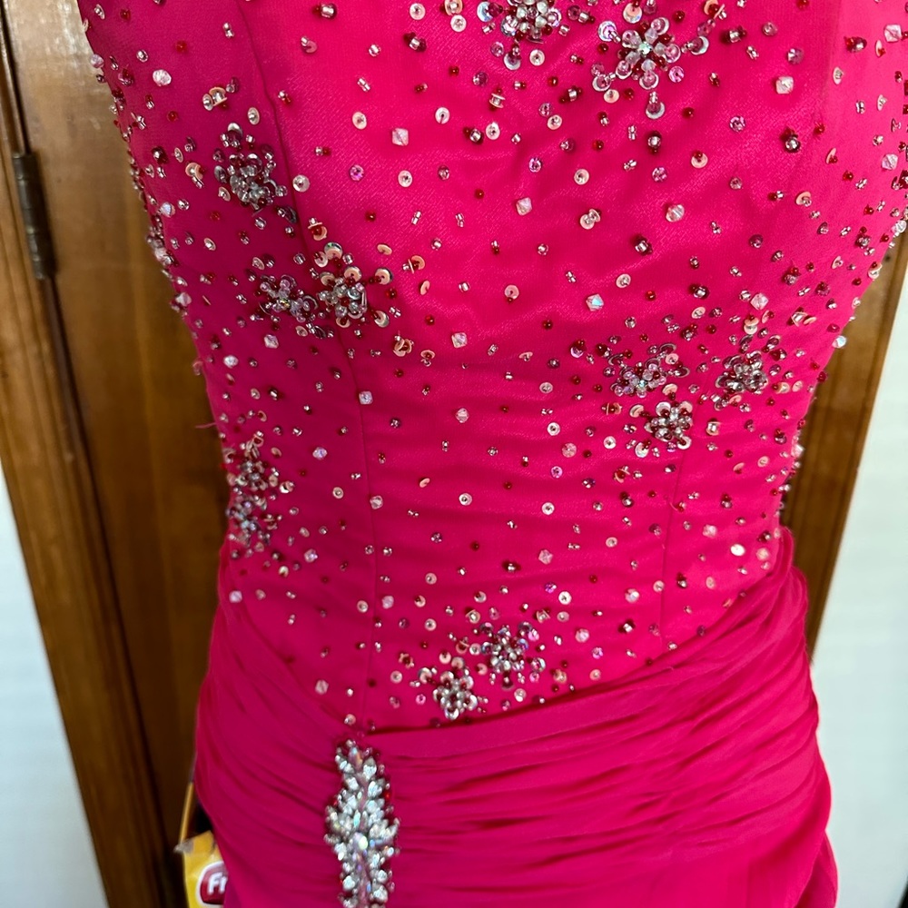 Beautiful size 0 fushsia long formal dress